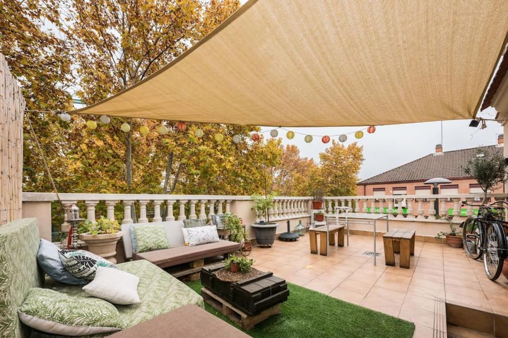 Atico Con Terraza Y Chimenea Junto A Universidad Alcala de Henares Luaran gambar