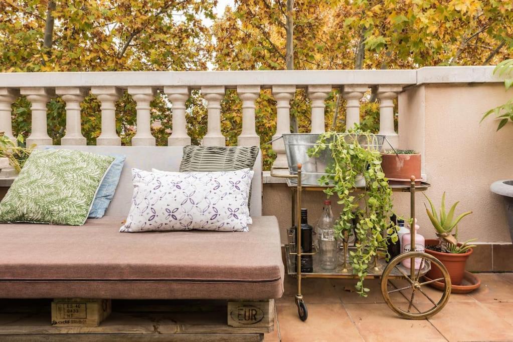 Atico Con Terraza Y Chimenea Junto A Universidad Alcala de Henares Luaran gambar