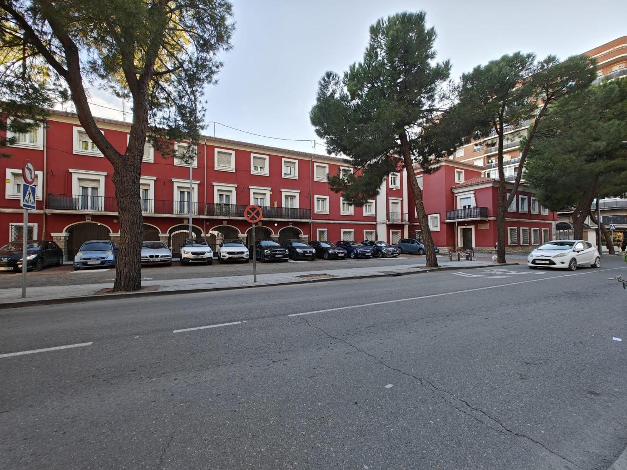 Atico Con Terraza Y Chimenea Junto A Universidad Alcala de Henares Luaran gambar